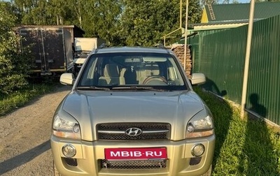 Hyundai Tucson III, 2004 год, 740 000 рублей, 1 фотография