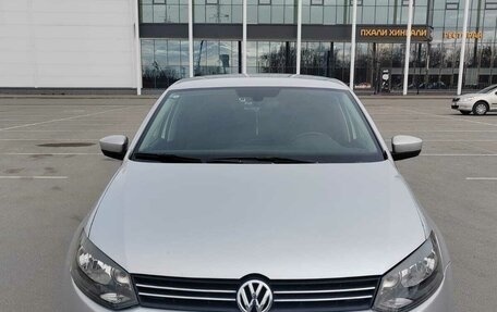 Volkswagen Polo VI (EU Market), 2015 год, 880 000 рублей, 1 фотография