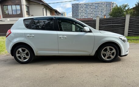 KIA cee'd I рестайлинг, 2011 год, 595 000 рублей, 6 фотография