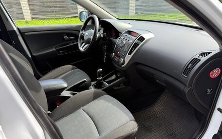 KIA cee'd I рестайлинг, 2011 год, 595 000 рублей, 13 фотография