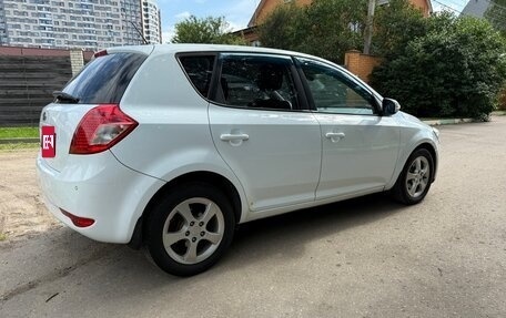 KIA cee'd I рестайлинг, 2011 год, 595 000 рублей, 10 фотография
