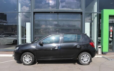 Renault Sandero II рестайлинг, 2016 год, 755 000 рублей, 2 фотография