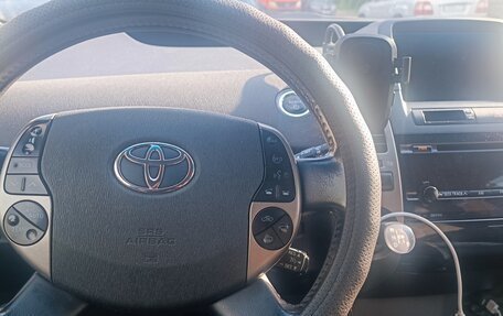 Toyota Prius, 2006 год, 700 000 рублей, 5 фотография