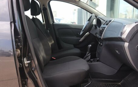 Renault Sandero II рестайлинг, 2016 год, 755 000 рублей, 12 фотография