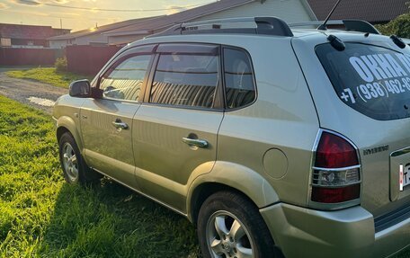 Hyundai Tucson III, 2004 год, 740 000 рублей, 5 фотография