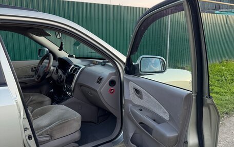 Hyundai Tucson III, 2004 год, 740 000 рублей, 10 фотография