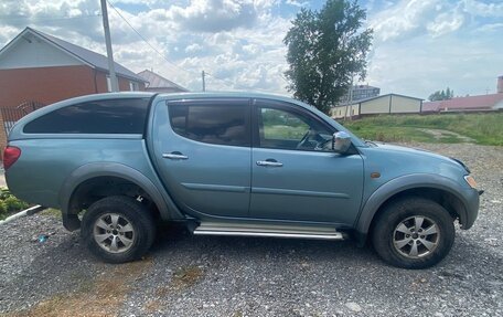 Mitsubishi L200 IV рестайлинг, 2008 год, 1 350 000 рублей, 2 фотография