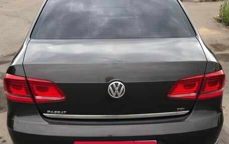 Volkswagen Passat B7, 2013 год, 840 000 рублей, 6 фотография