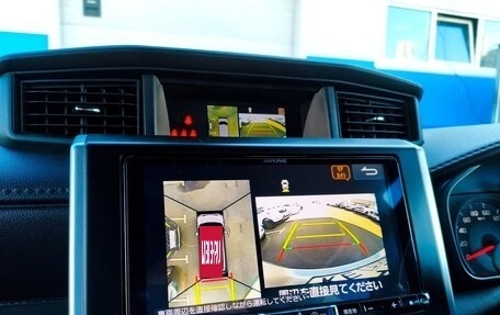 Toyota Roomy I, 2018 год, 1 749 000 рублей, 10 фотография