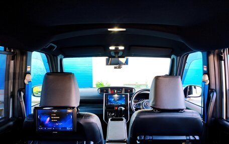 Toyota Roomy I, 2018 год, 1 749 000 рублей, 18 фотография