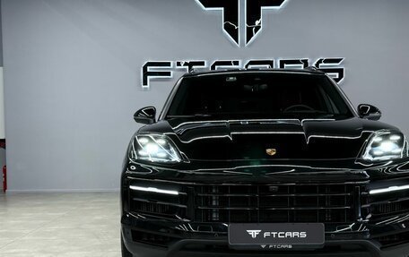 Porsche Cayenne III, 2024 год, 15 645 000 рублей, 3 фотография