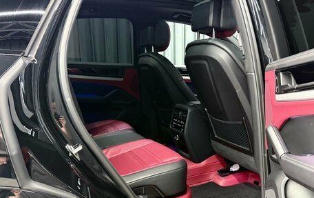 Porsche Cayenne III, 2024 год, 15 645 000 рублей, 27 фотография