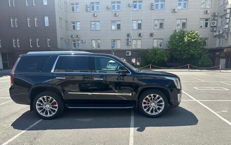 Cadillac Escalade IV, 2017 год, 4 750 000 рублей, 4 фотография