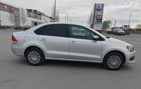 Volkswagen Polo VI (EU Market), 2015 год, 880 000 рублей, 3 фотография