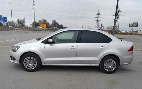 Volkswagen Polo VI (EU Market), 2015 год, 880 000 рублей, 2 фотография