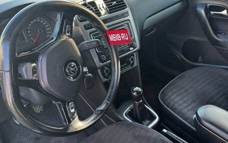 Volkswagen Polo VI (EU Market), 2015 год, 1 050 000 рублей, 11 фотография