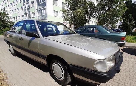 Audi 100, 1987 год, 220 000 рублей, 21 фотография
