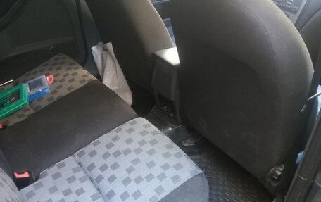 Ford Focus II рестайлинг, 2006 год, 420 000 рублей, 11 фотография