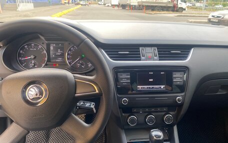 Skoda Octavia, 2015 год, 950 000 рублей, 4 фотография
