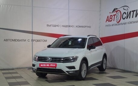 Volkswagen Tiguan II, 2019 год, 2 457 000 рублей, 3 фотография