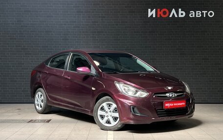 Hyundai Solaris II рестайлинг, 2011 год, 595 000 рублей, 3 фотография