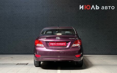 Hyundai Solaris II рестайлинг, 2011 год, 595 000 рублей, 6 фотография