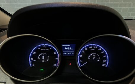 Hyundai ix35 I рестайлинг, 2012 год, 1 200 000 рублей, 18 фотография