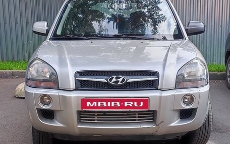 Hyundai Tucson III, 2008 год, 625 000 рублей, 1 фотография