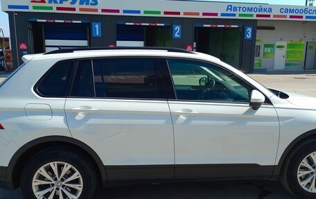 Volkswagen Tiguan II, 2018 год, 2 000 000 рублей, 8 фотография