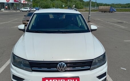 Volkswagen Tiguan II, 2018 год, 2 000 000 рублей, 7 фотография
