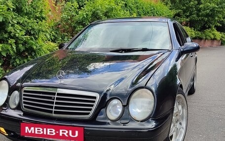 Mercedes-Benz CLK-Класс, 1999 год, 450 000 рублей, 21 фотография
