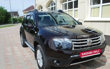 Renault Duster I рестайлинг, 2014 год, 1 060 000 рублей, 2 фотография