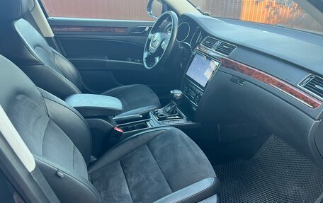Skoda Superb III рестайлинг, 2011 год, 950 000 рублей, 5 фотография