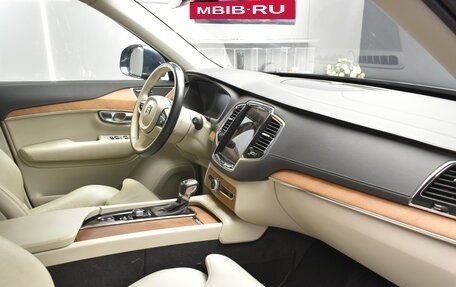 Volvo XC90 II рестайлинг, 2020 год, 5 190 000 рублей, 9 фотография