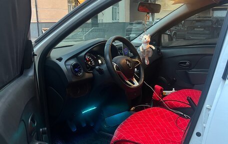 Renault Sandero II рестайлинг, 2018 год, 450 000 рублей, 9 фотография