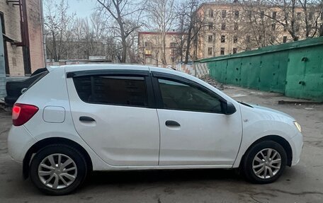 Renault Sandero II рестайлинг, 2018 год, 450 000 рублей, 8 фотография