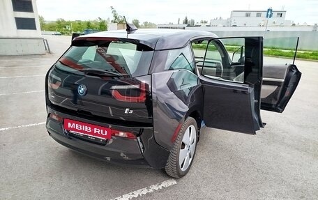 BMW i3 I01 рестайлинг, 2015 год, 1 390 000 рублей, 9 фотография