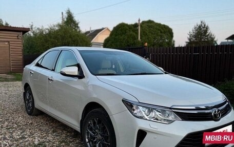 Toyota Camry, 2016 год, 2 200 000 рублей, 7 фотография