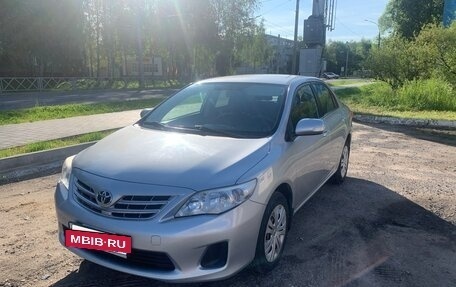 Toyota Corolla, 2012 год, 1 050 000 рублей, 2 фотография