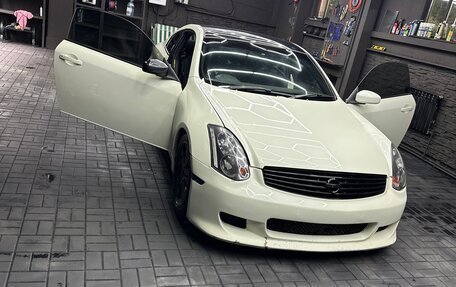 Nissan Skyline, 2004 год, 850 000 рублей, 8 фотография