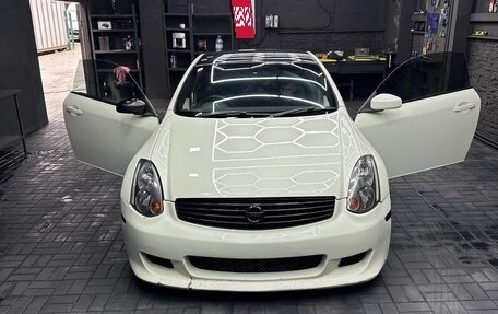 Nissan Skyline, 2004 год, 850 000 рублей, 9 фотография