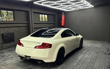 Nissan Skyline, 2004 год, 850 000 рублей, 14 фотография