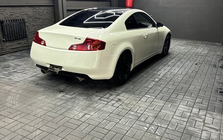 Nissan Skyline, 2004 год, 850 000 рублей, 16 фотография
