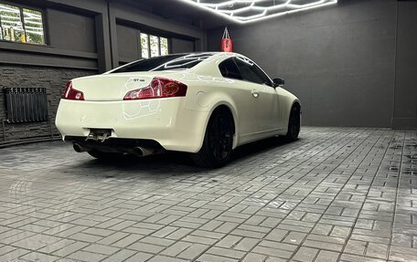 Nissan Skyline, 2004 год, 850 000 рублей, 13 фотография