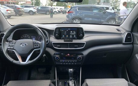 Hyundai Tucson III, 2018 год, 2 210 000 рублей, 10 фотография