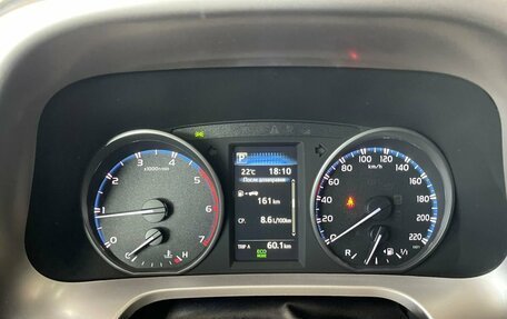 Toyota RAV4, 2019 год, 2 499 000 рублей, 14 фотография