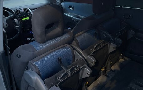 Mazda Premacy III, 2003 год, 245 000 рублей, 9 фотография