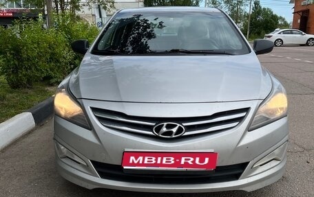 Hyundai Solaris II рестайлинг, 2014 год, 780 000 рублей, 1 фотография