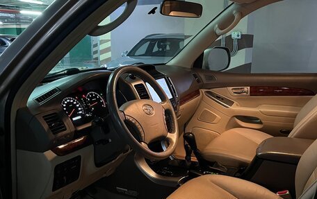 Toyota Land Cruiser Prado 120 рестайлинг, 2004 год, 1 850 000 рублей, 7 фотография