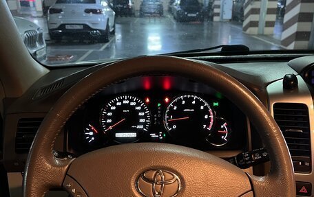 Toyota Land Cruiser Prado 120 рестайлинг, 2004 год, 1 850 000 рублей, 10 фотография